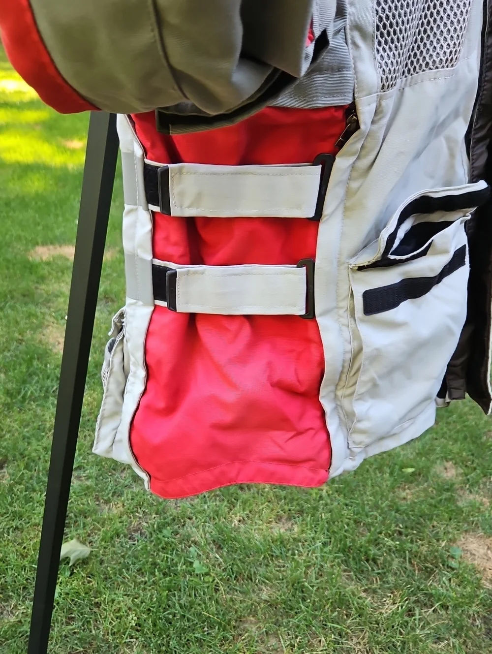 Revit Sand 5 H20 Jacket. AA Rating